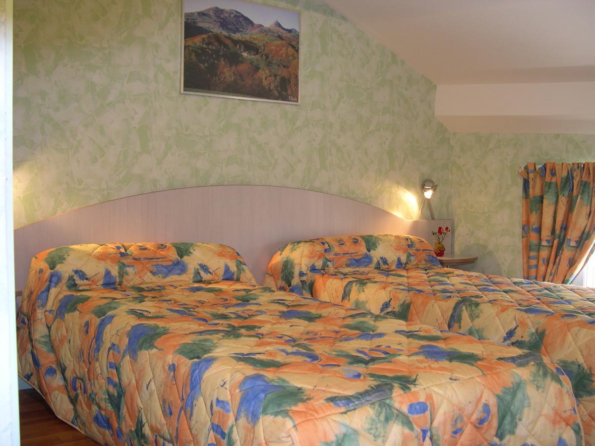L'Ostalou Hotel Исуар Екстериор снимка