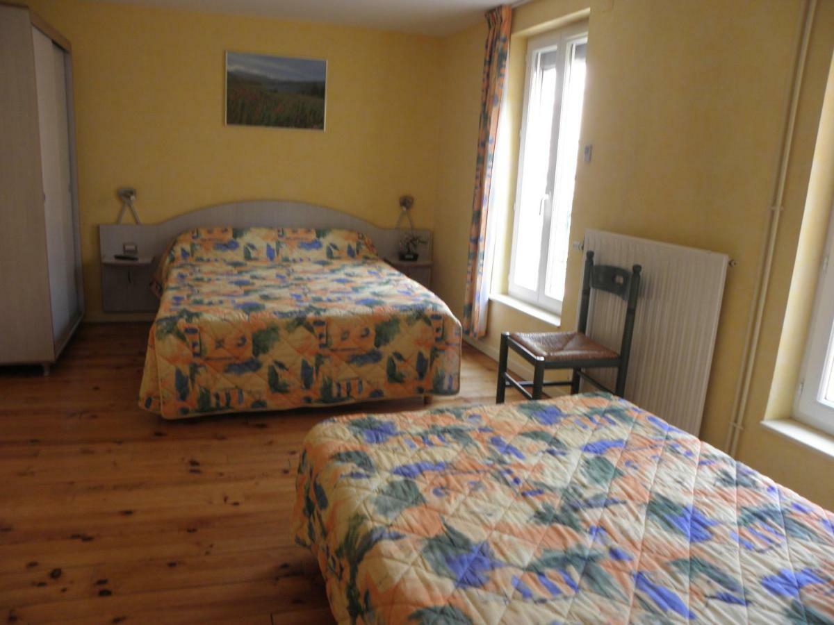 L'Ostalou Hotel Исуар Екстериор снимка